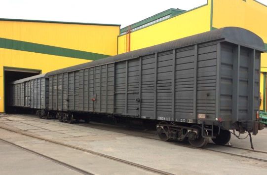 ПЕРЕВАЛКА КОНТЕЙНЕРОВ, ЖЕЛЕЗНОДОРОЖНЫХ ВАГОНОВ